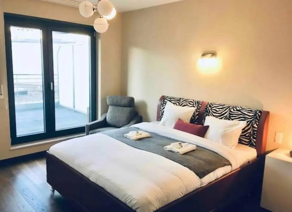 Large 2 Bedrooms In City Center With Terrace-9 Luxemburg 0*,  Luxemburg